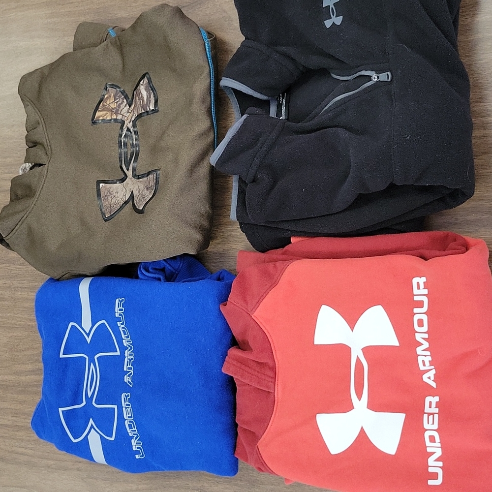 Under Armor sweat shirts